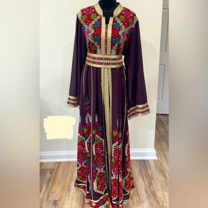 Machine embroidered purple dress/thob, adjustable waist tie